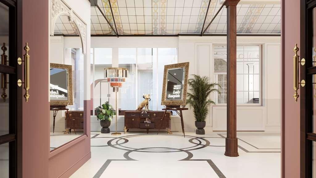 Anglo American Curio Collection By Hilton Hotel Firenze