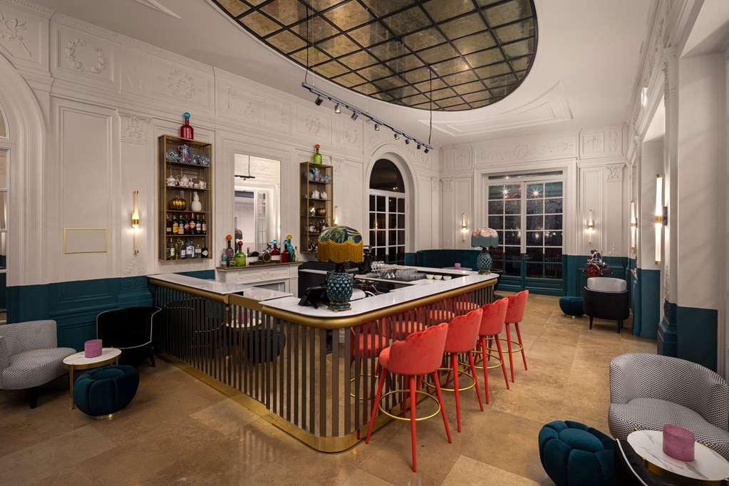 Anglo American Curio Collection By Hilton 4* Firenze