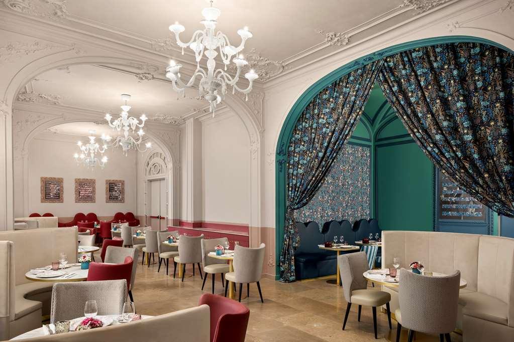 Anglo American Curio Collection By Hilton Hotel Firenze